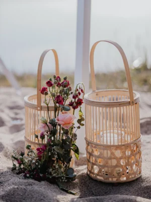 https://perfectmoments-hochzeit.de/wp-content/uploads/2024/04/Festival-Wedding-Styled-Shooting_Fotografin-Sophia-Molek-85-scaled-300x400.webp